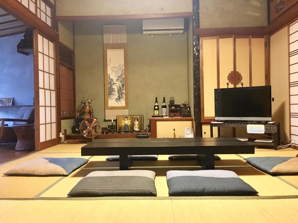 Guest House Enishi Тояма Экстерьер фото