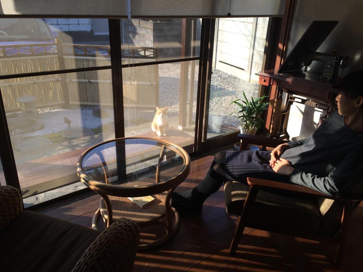 Guest House Enishi Тояма Экстерьер фото